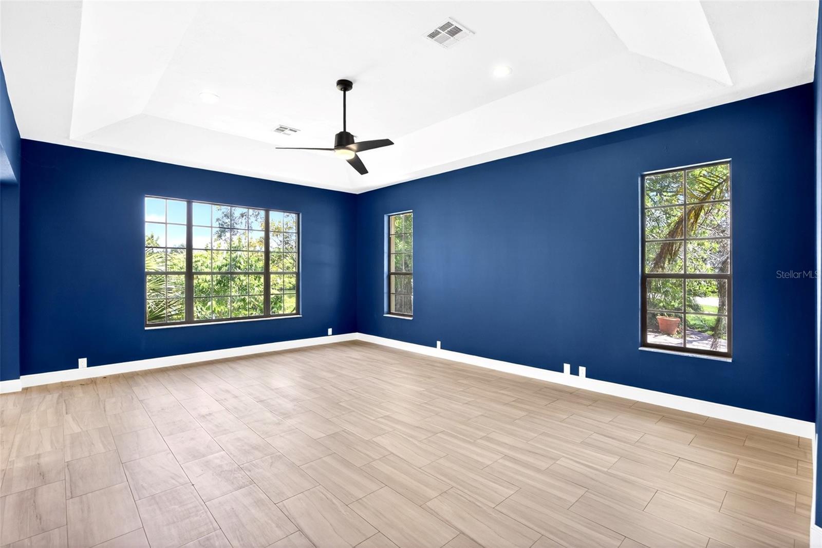 Image 19 of 46 For 7214 Hendry Creek Drive