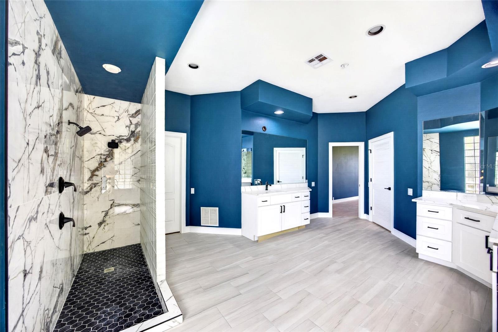 Image 24 of 46 For 7214 Hendry Creek Drive