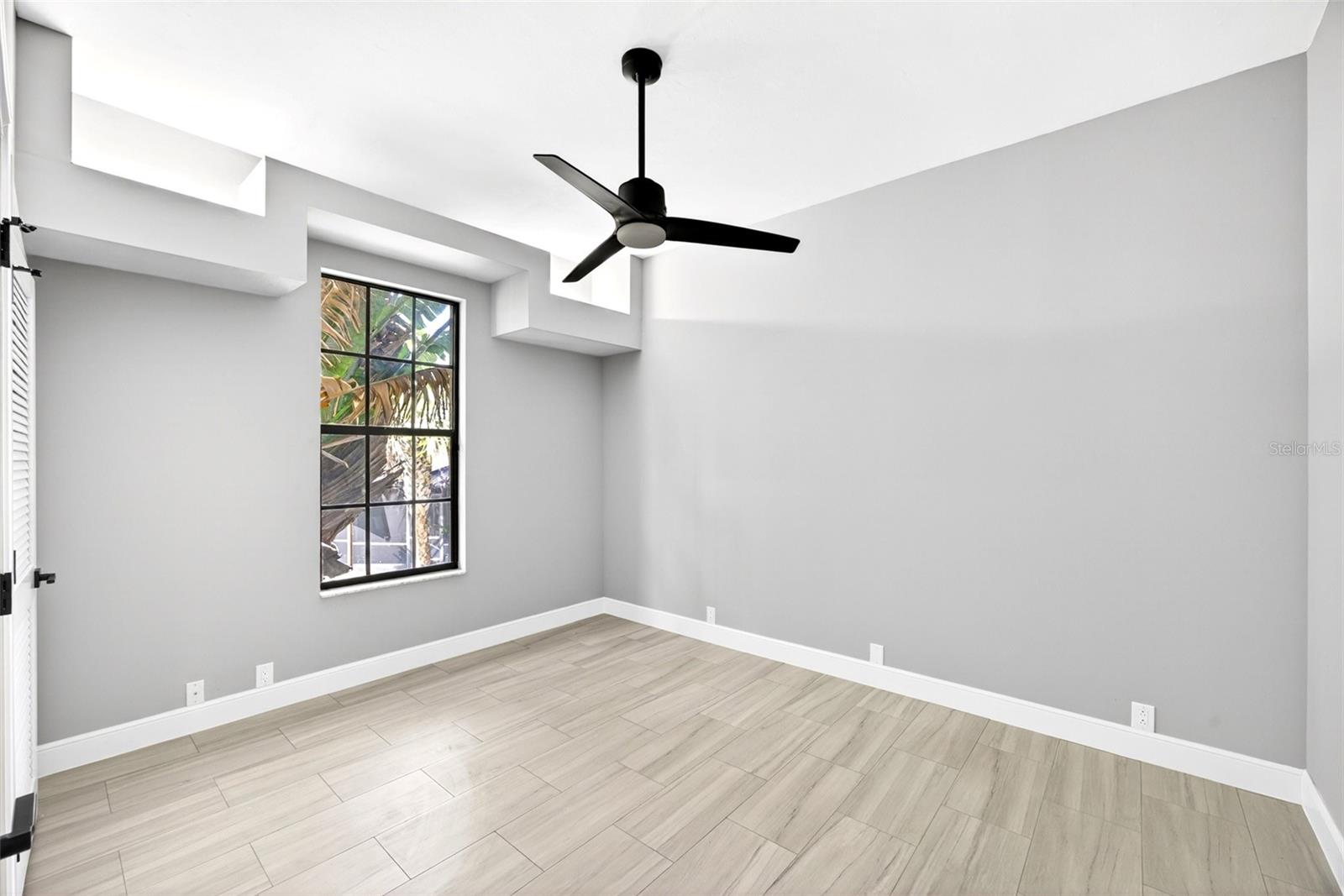 Image 29 of 46 For 7214 Hendry Creek Drive