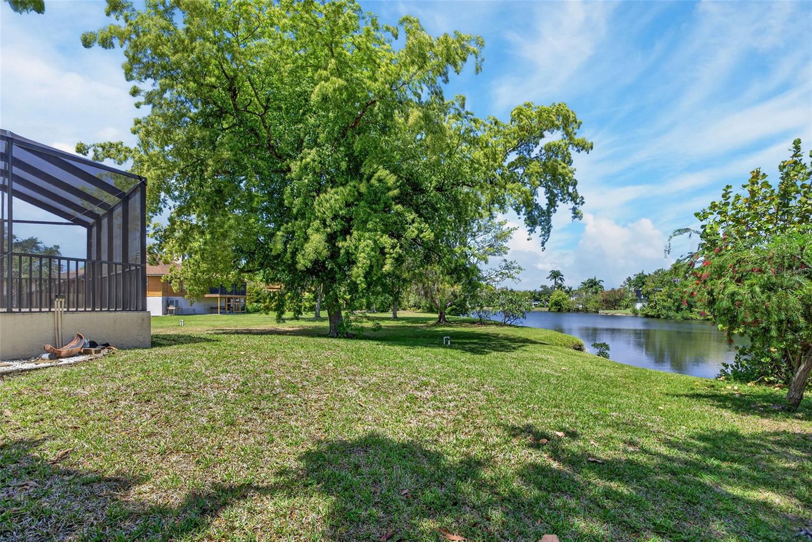 Image 39 of 46 For 7214 Hendry Creek Drive