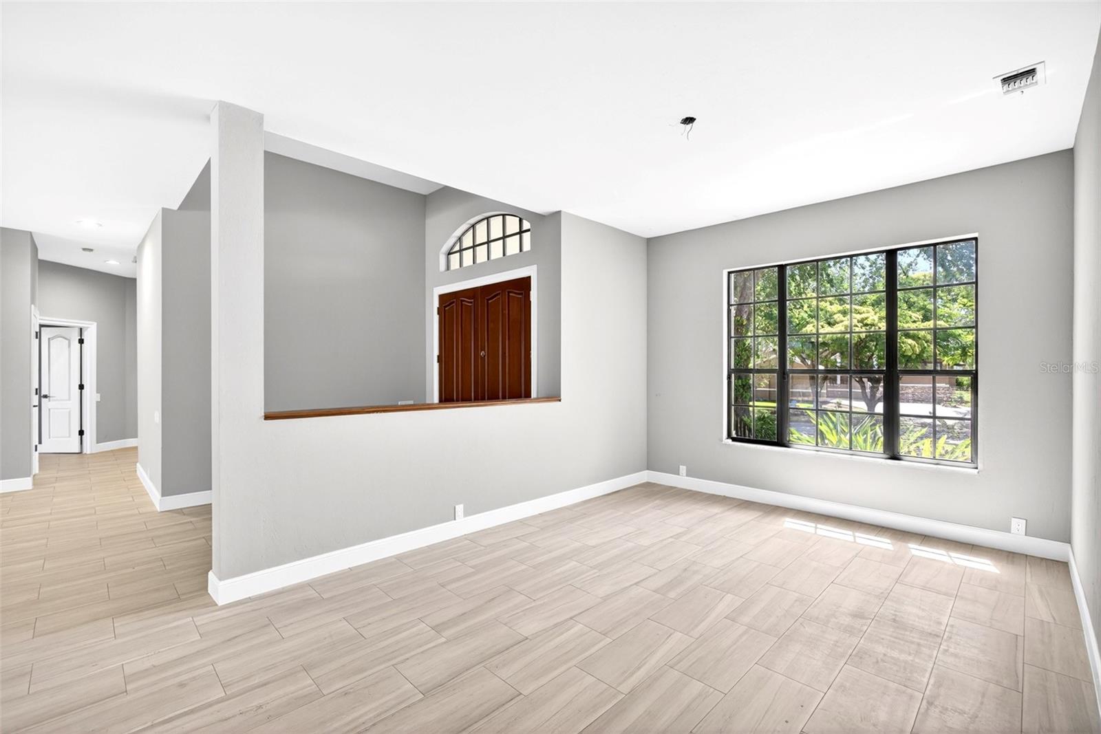 Image 7 of 46 For 7214 Hendry Creek Drive