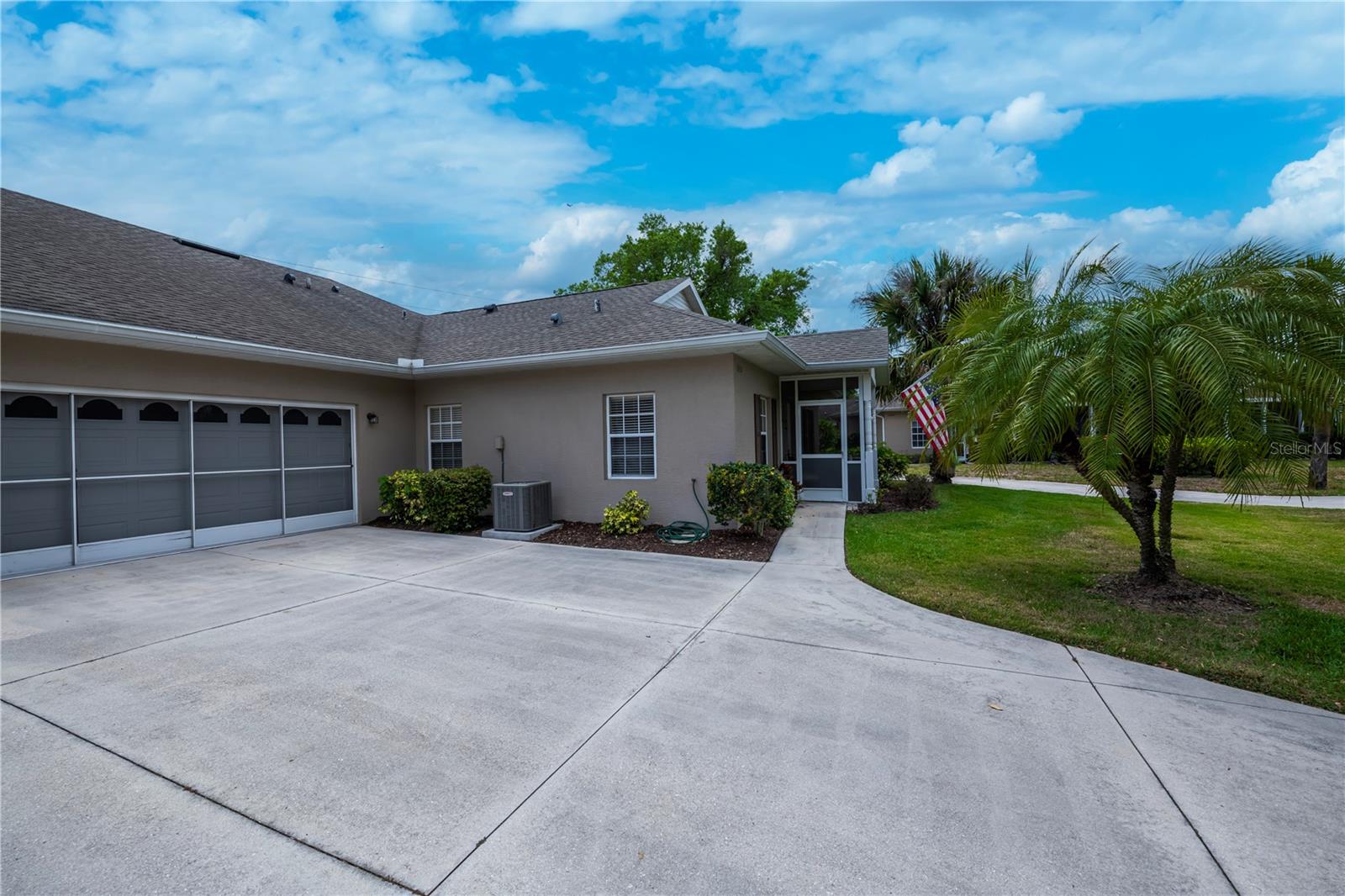 Image 3 of 87 For 1353 Red Oak Lane