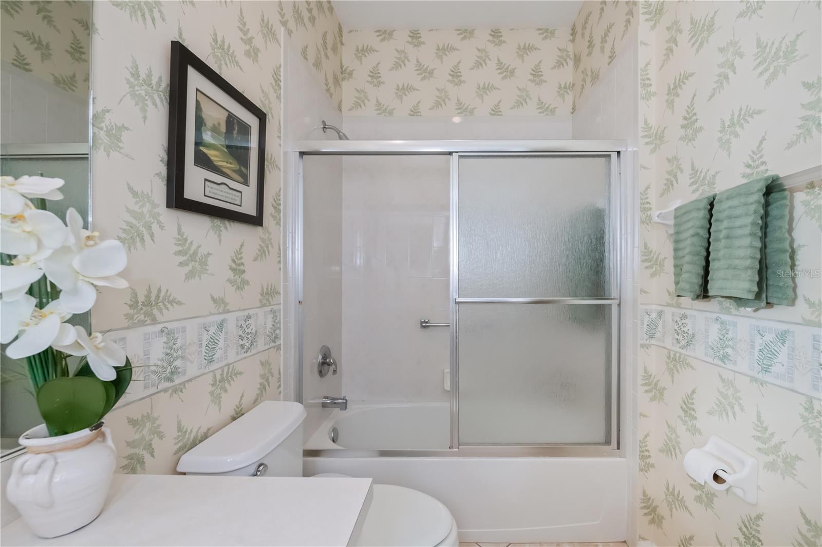 Image 57 of 87 For 1353 Red Oak Lane