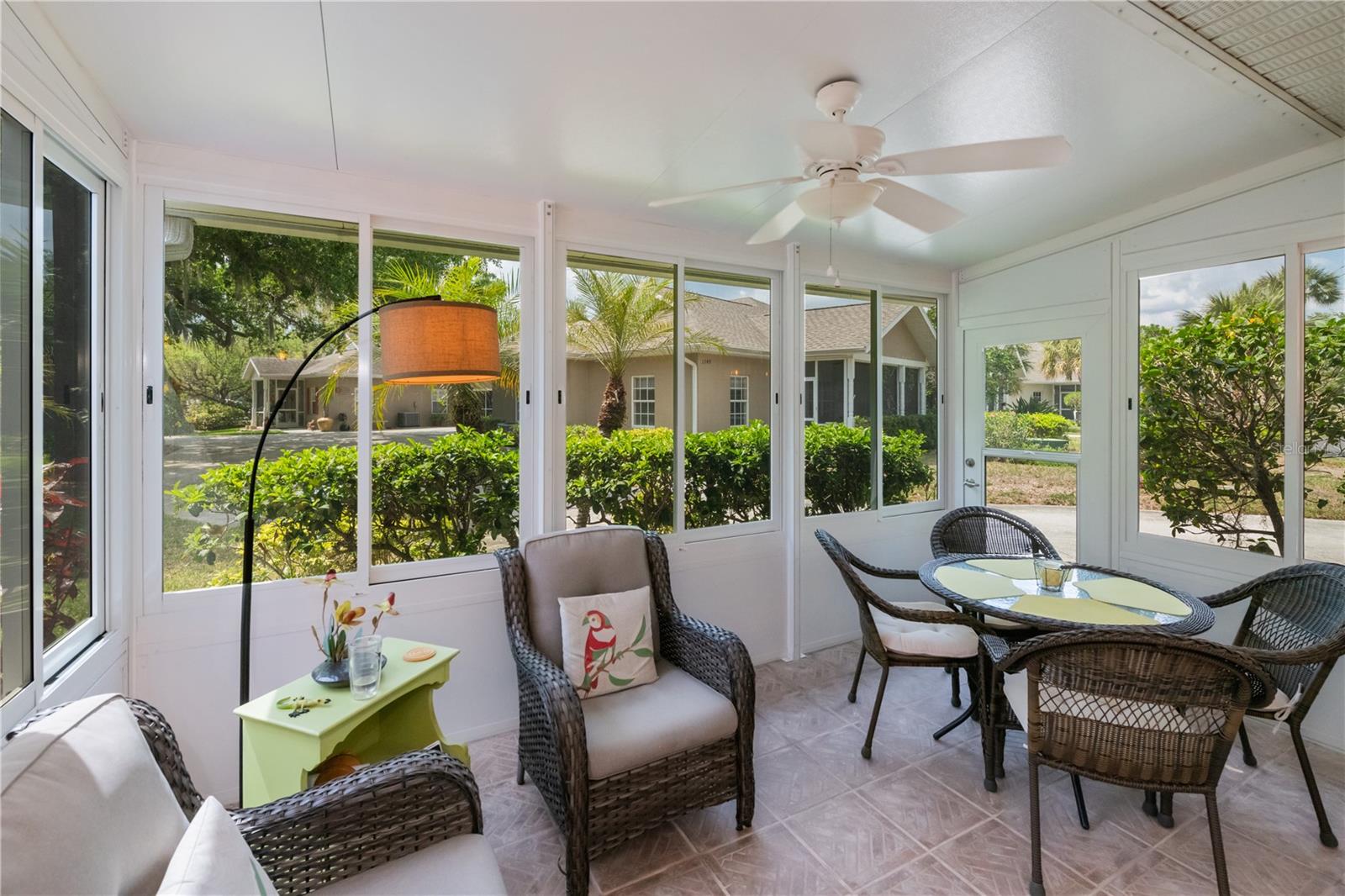 Image 60 of 87 For 1353 Red Oak Lane