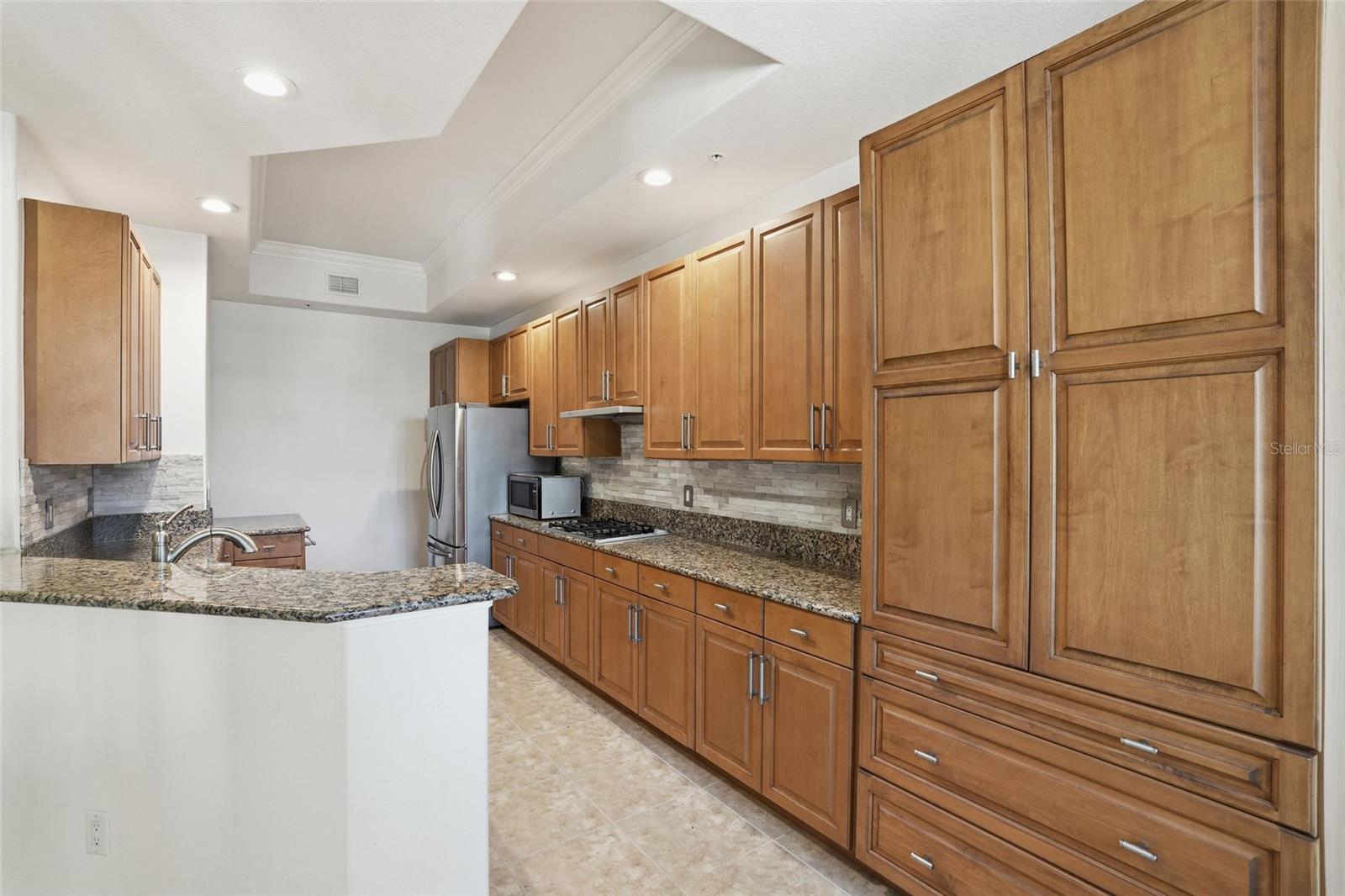 Image 10 of 51 For 10733 Mirasol Drive 607