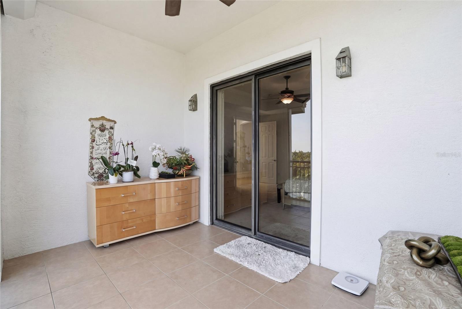 Image 21 of 51 For 10733 Mirasol Drive 607