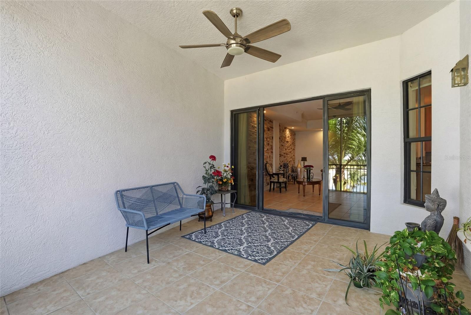 Image 36 of 51 For 10733 Mirasol Drive 607