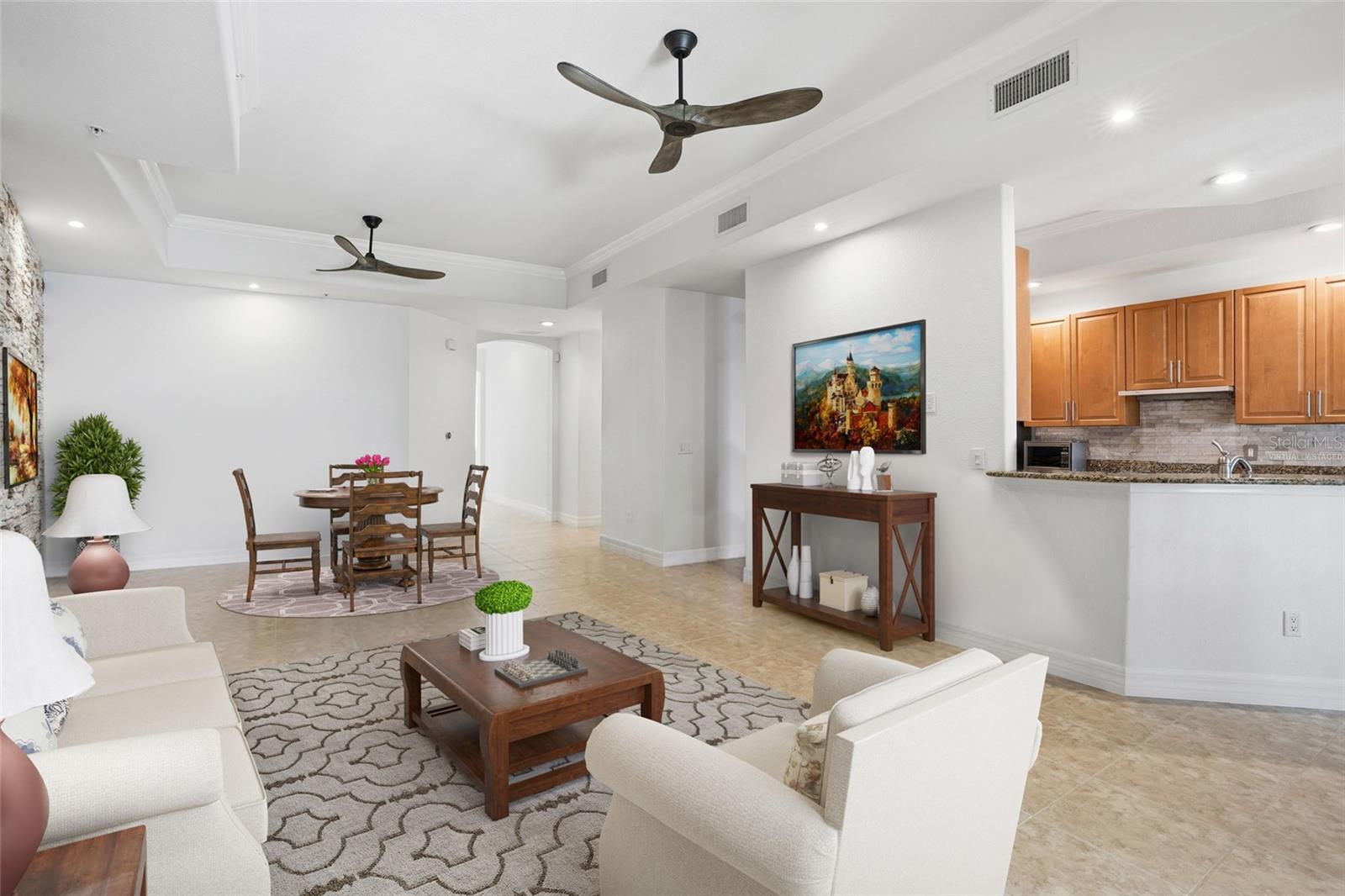 Image 7 of 51 For 10733 Mirasol Drive 607