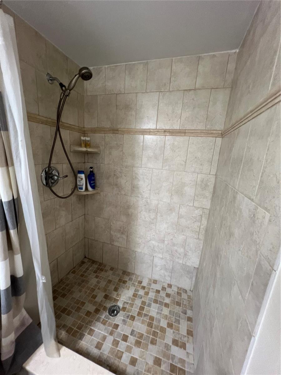 Image 21 of 36 For 18493 Lake Worth Boulevard