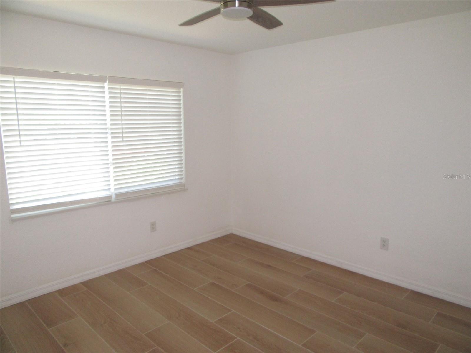 Image 11 of 16 For 25050 Sandhill Boulevard A1