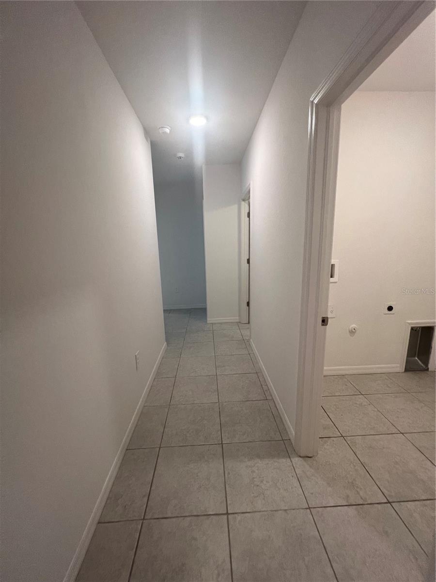 Image 19 of 32 For 1339 Maracaibo Street