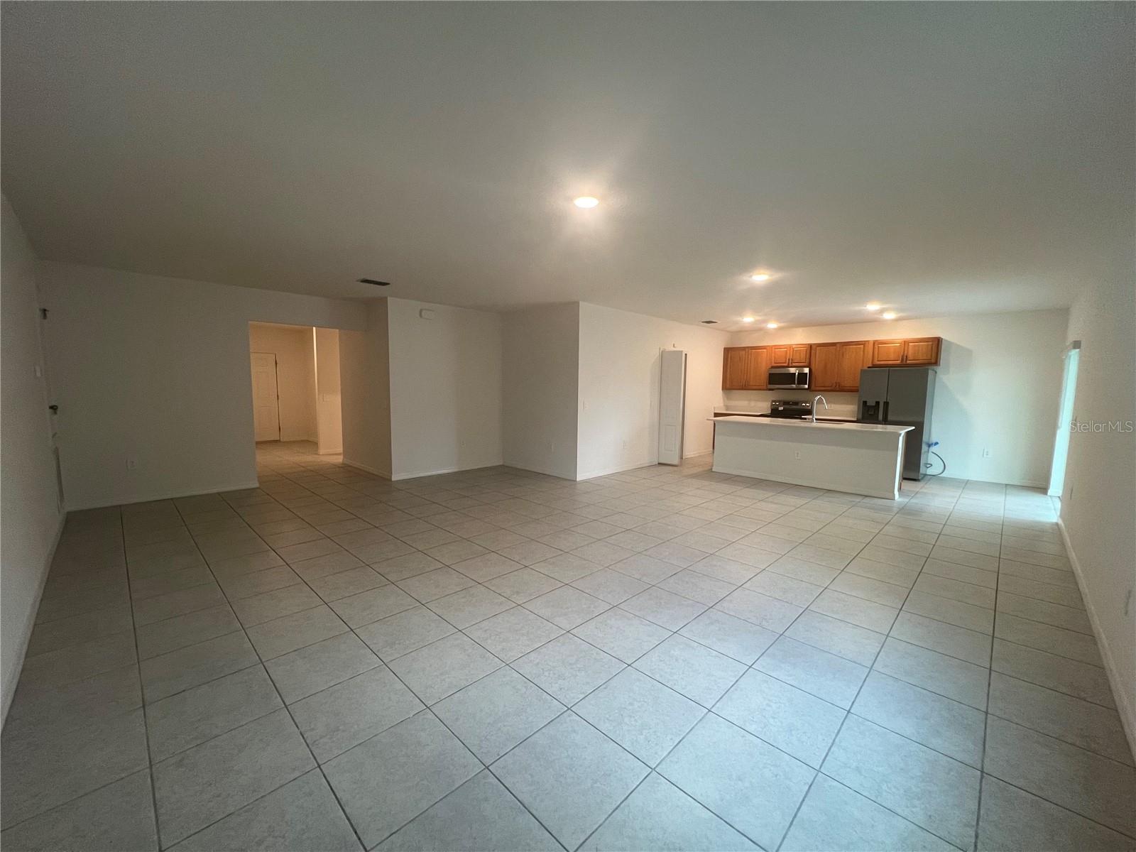 Image 5 of 32 For 1339 Maracaibo Street