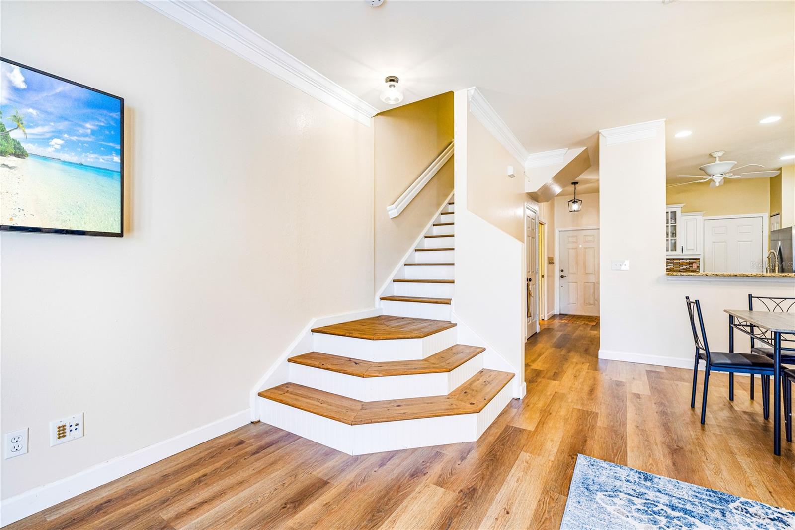 Image 16 of 48 For 3009 Palmetto Oak Drive 102