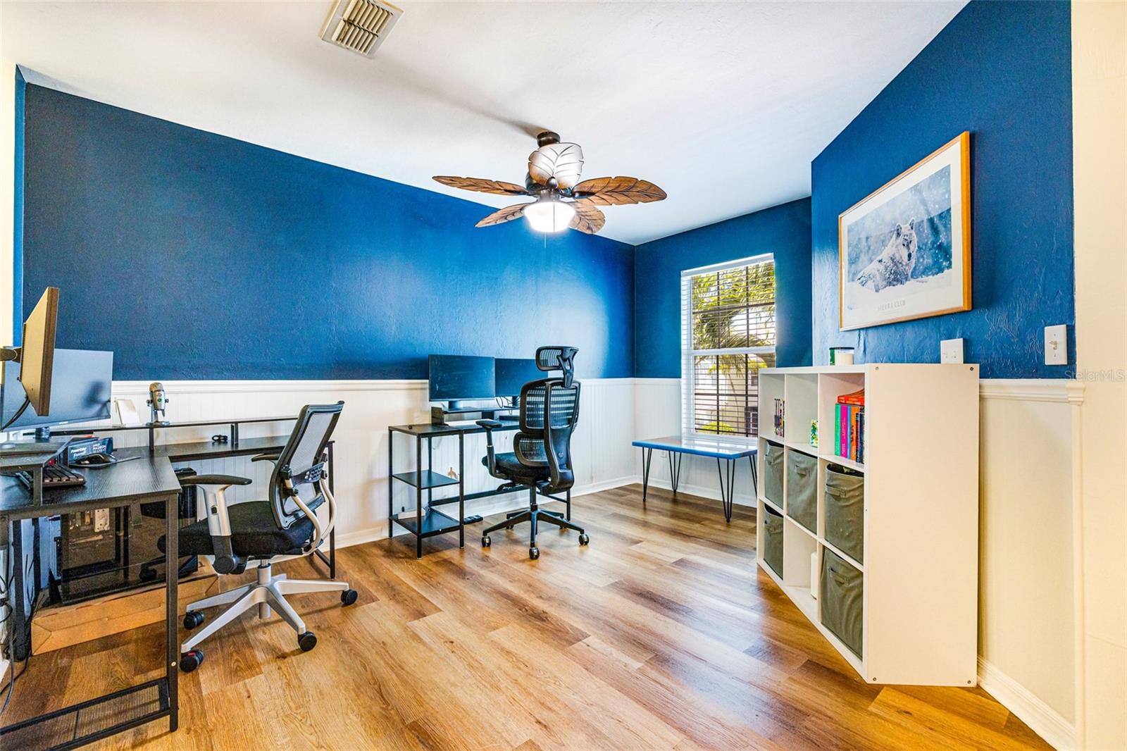 Image 28 of 48 For 3009 Palmetto Oak Drive 102