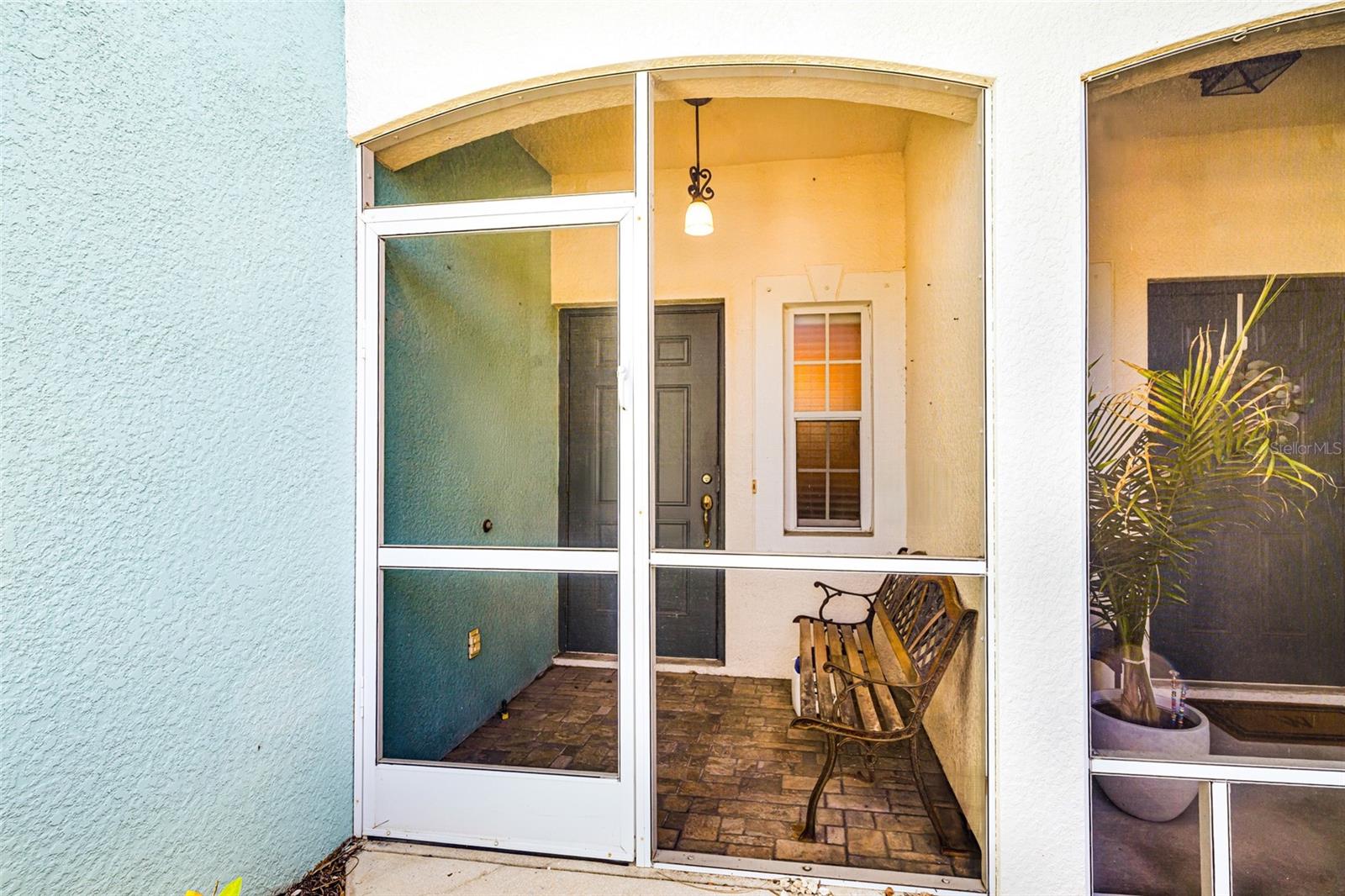 Image 3 of 48 For 3009 Palmetto Oak Drive 102