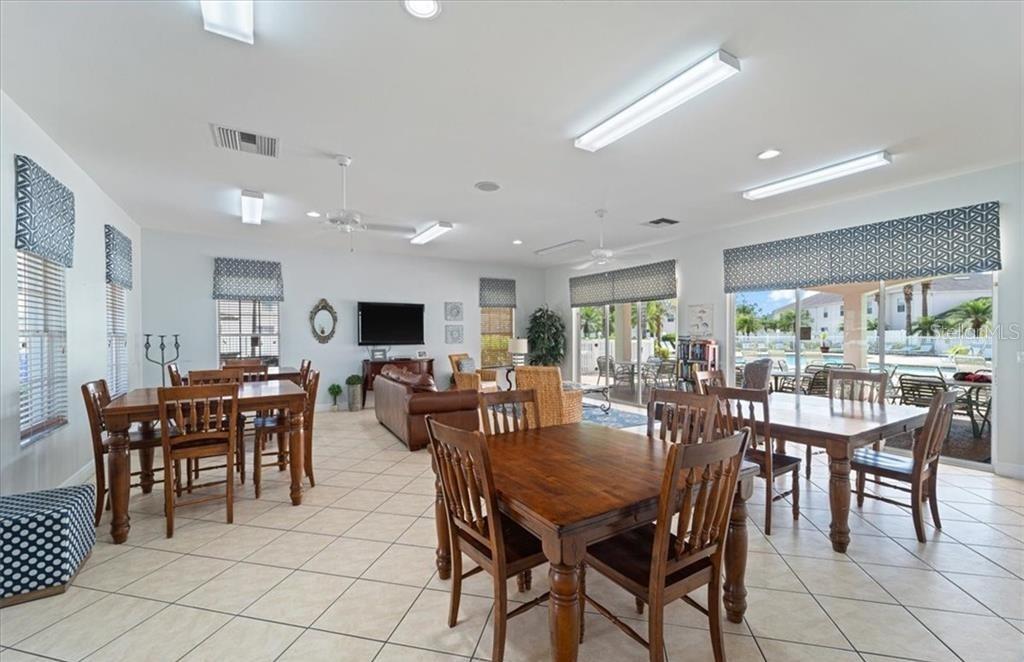 Image 47 of 48 For 3009 Palmetto Oak Drive 102