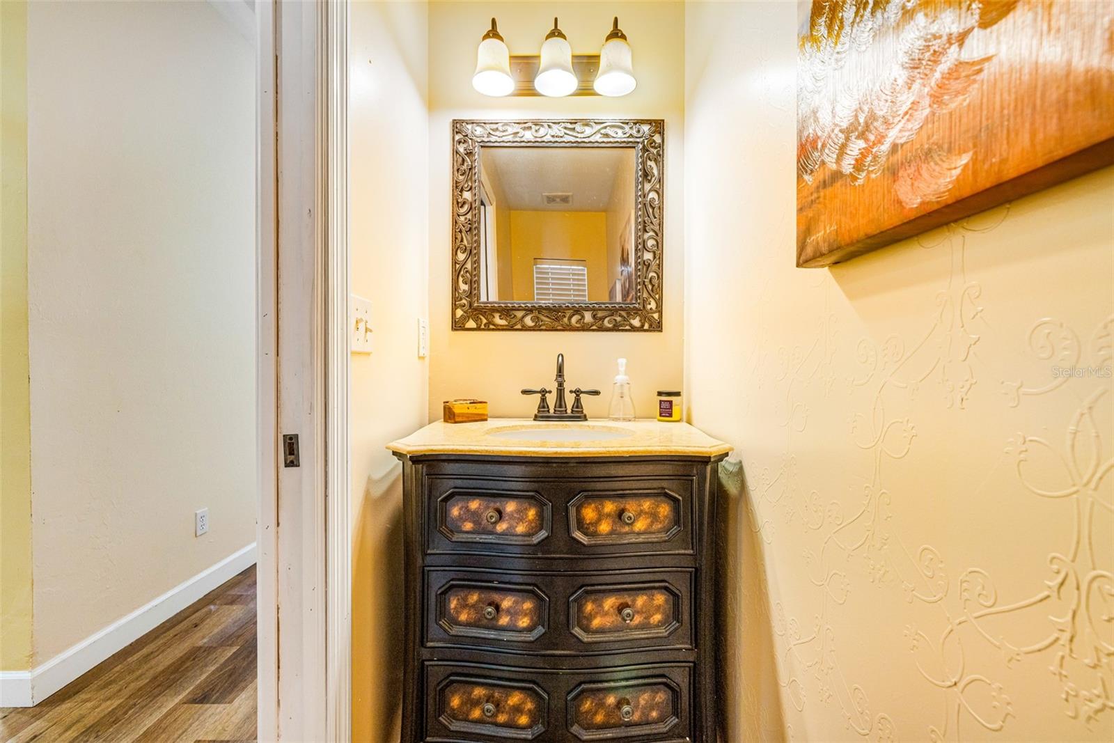 Image 5 of 48 For 3009 Palmetto Oak Drive 102