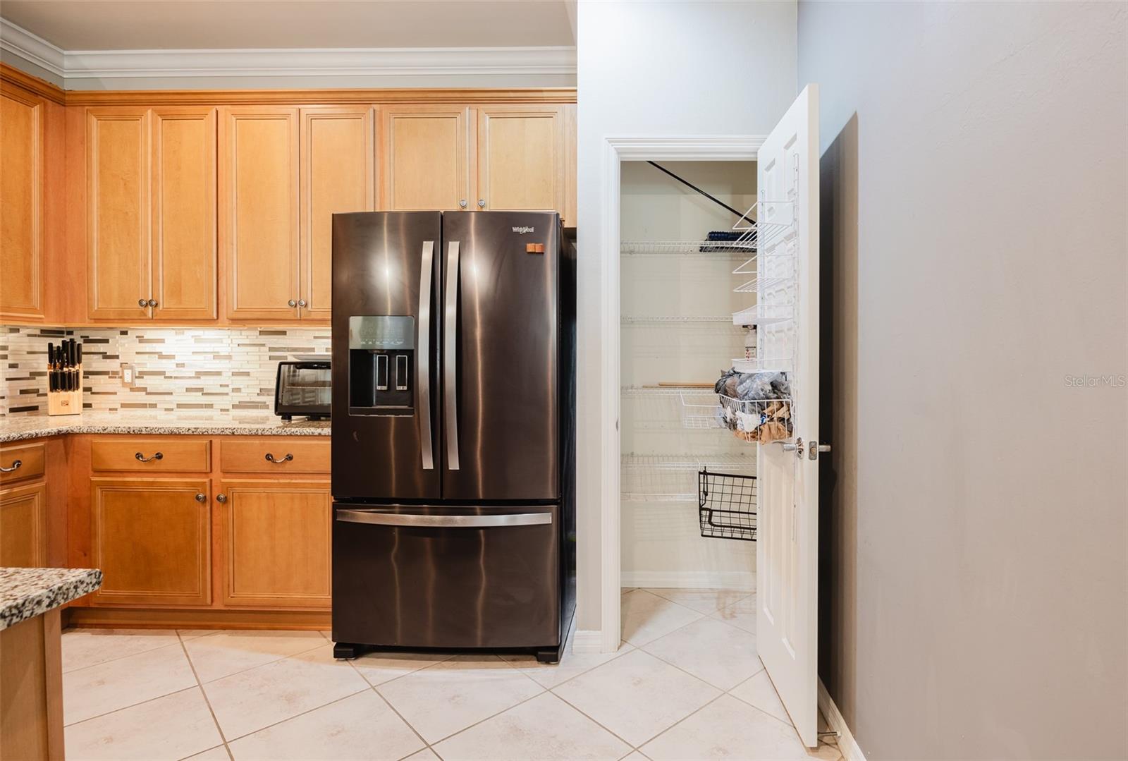 Image 12 of 49 For 2427 Daisy Drive