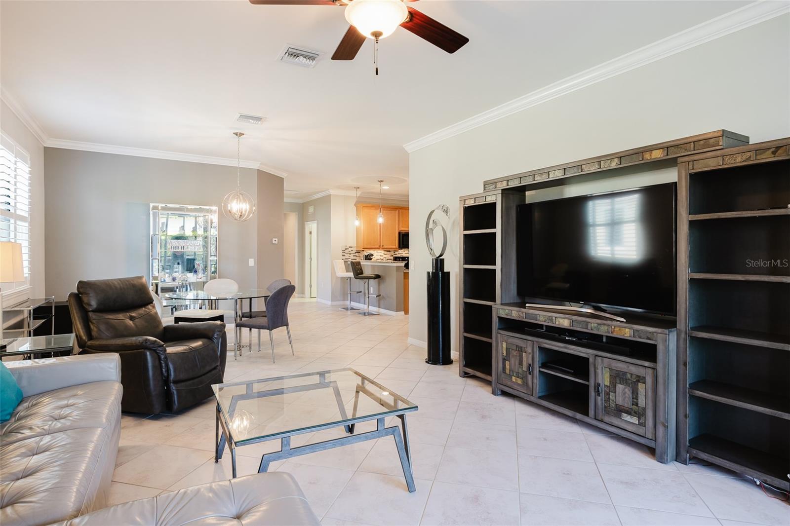 Image 16 of 49 For 2427 Daisy Drive