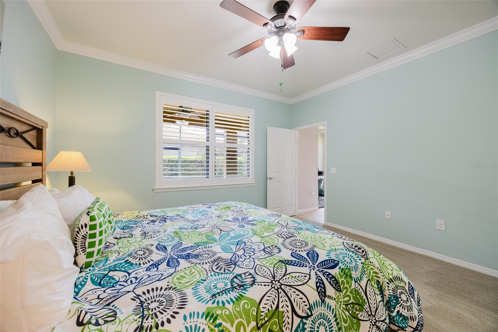 Image 21 of 49 For 2427 Daisy Drive