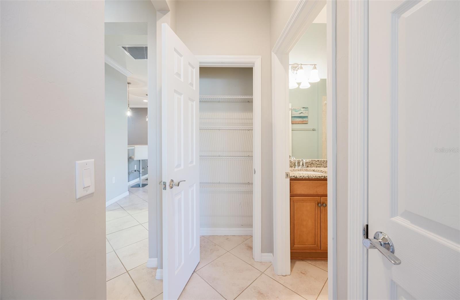 Image 26 of 49 For 2427 Daisy Drive