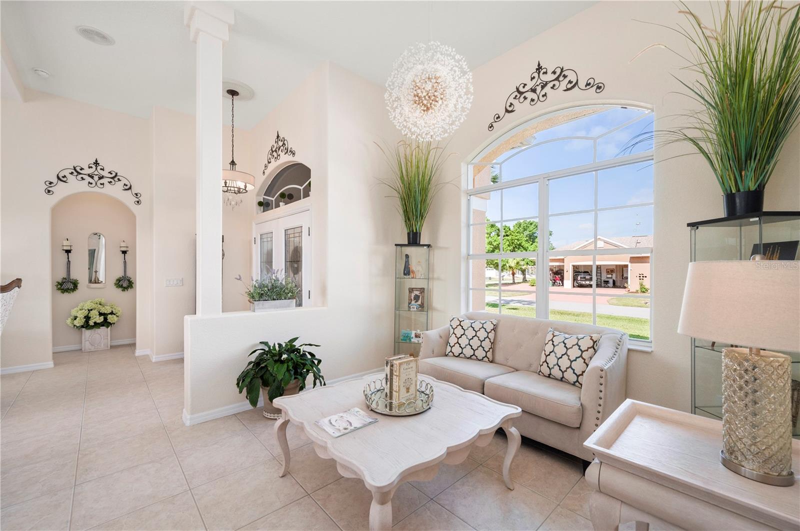 Image 15 of 71 For 1356 Tremont Terrace