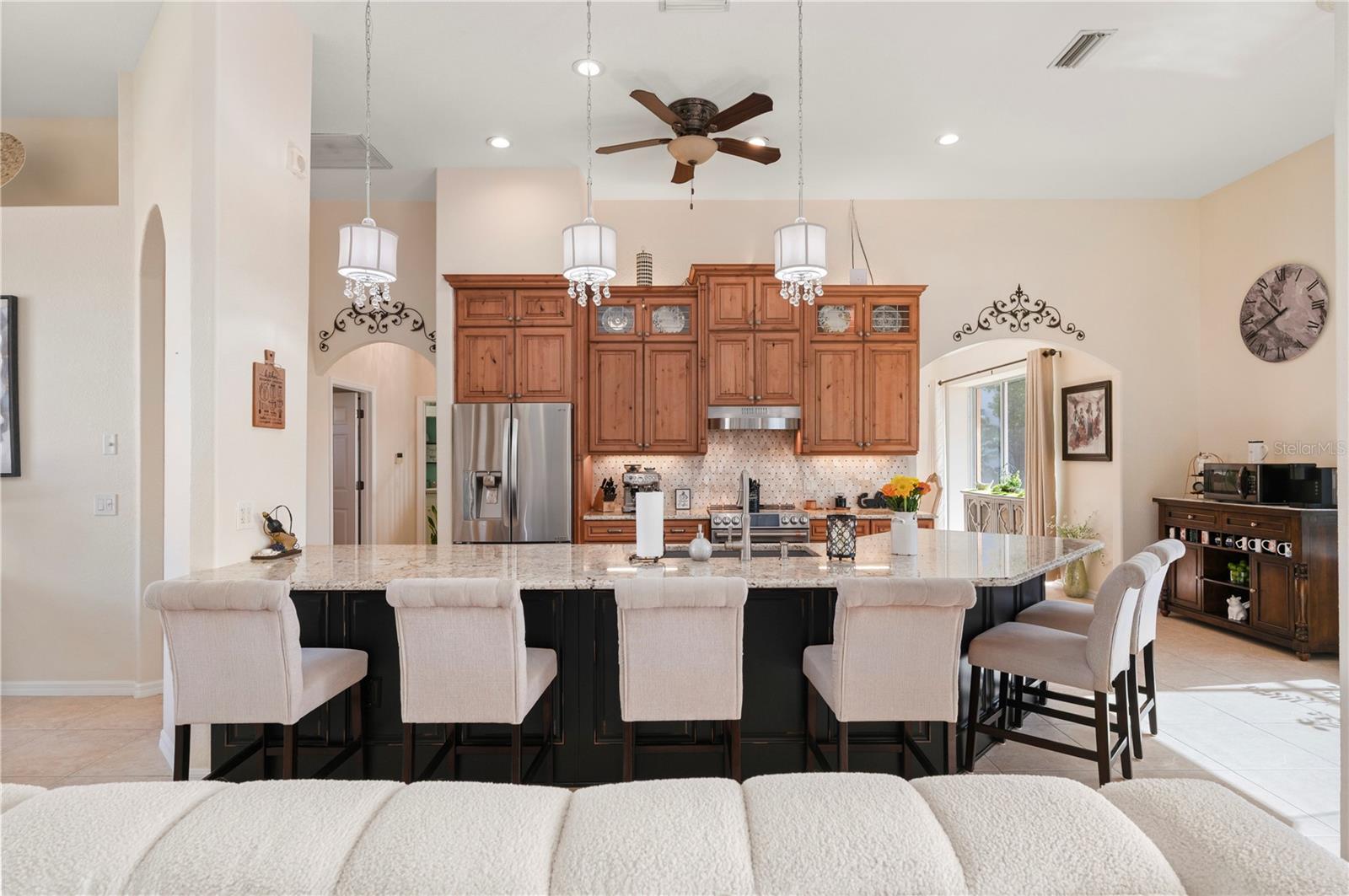 Image 21 of 71 For 1356 Tremont Terrace