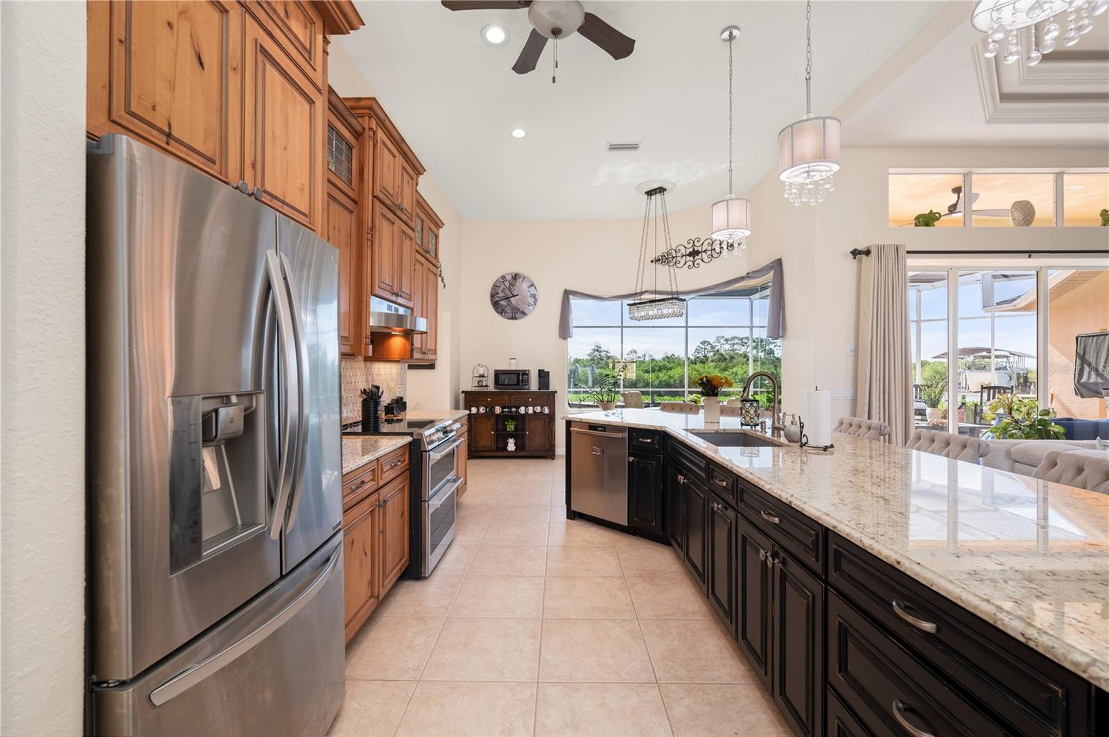 Image 22 of 71 For 1356 Tremont Terrace