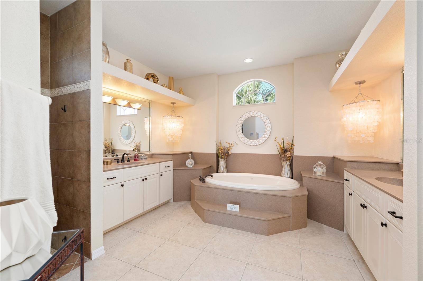 Image 35 of 71 For 1356 Tremont Terrace