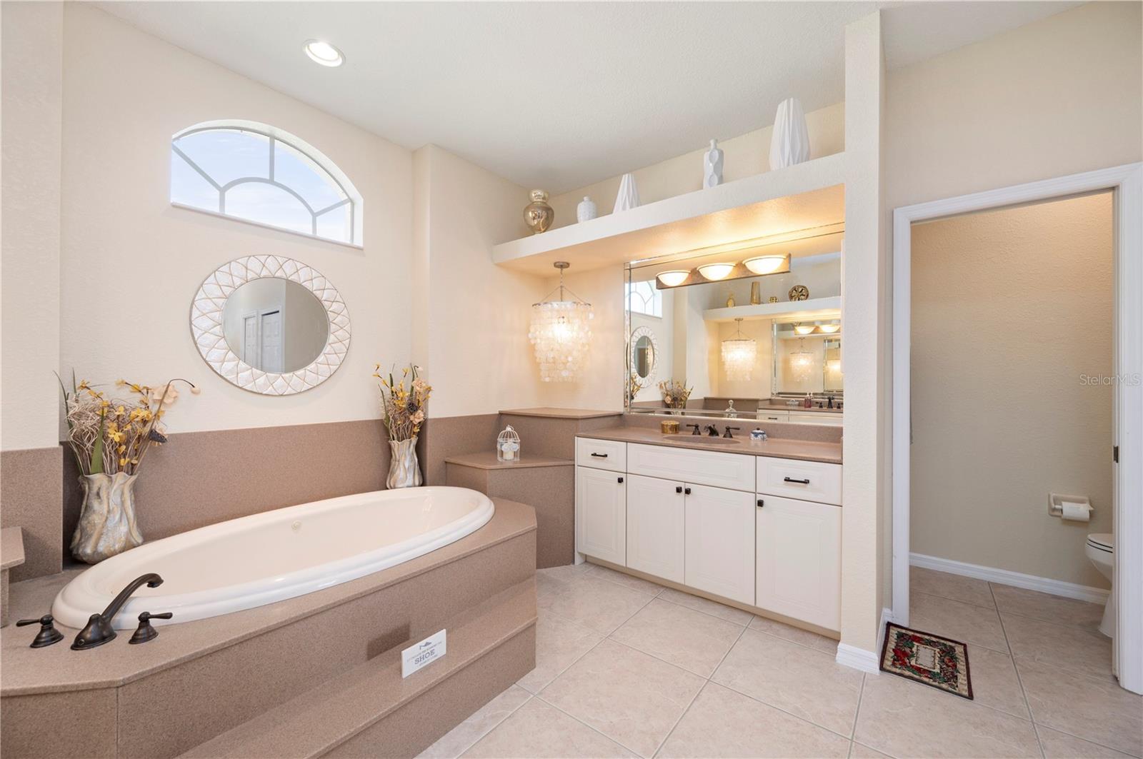 Image 36 of 71 For 1356 Tremont Terrace