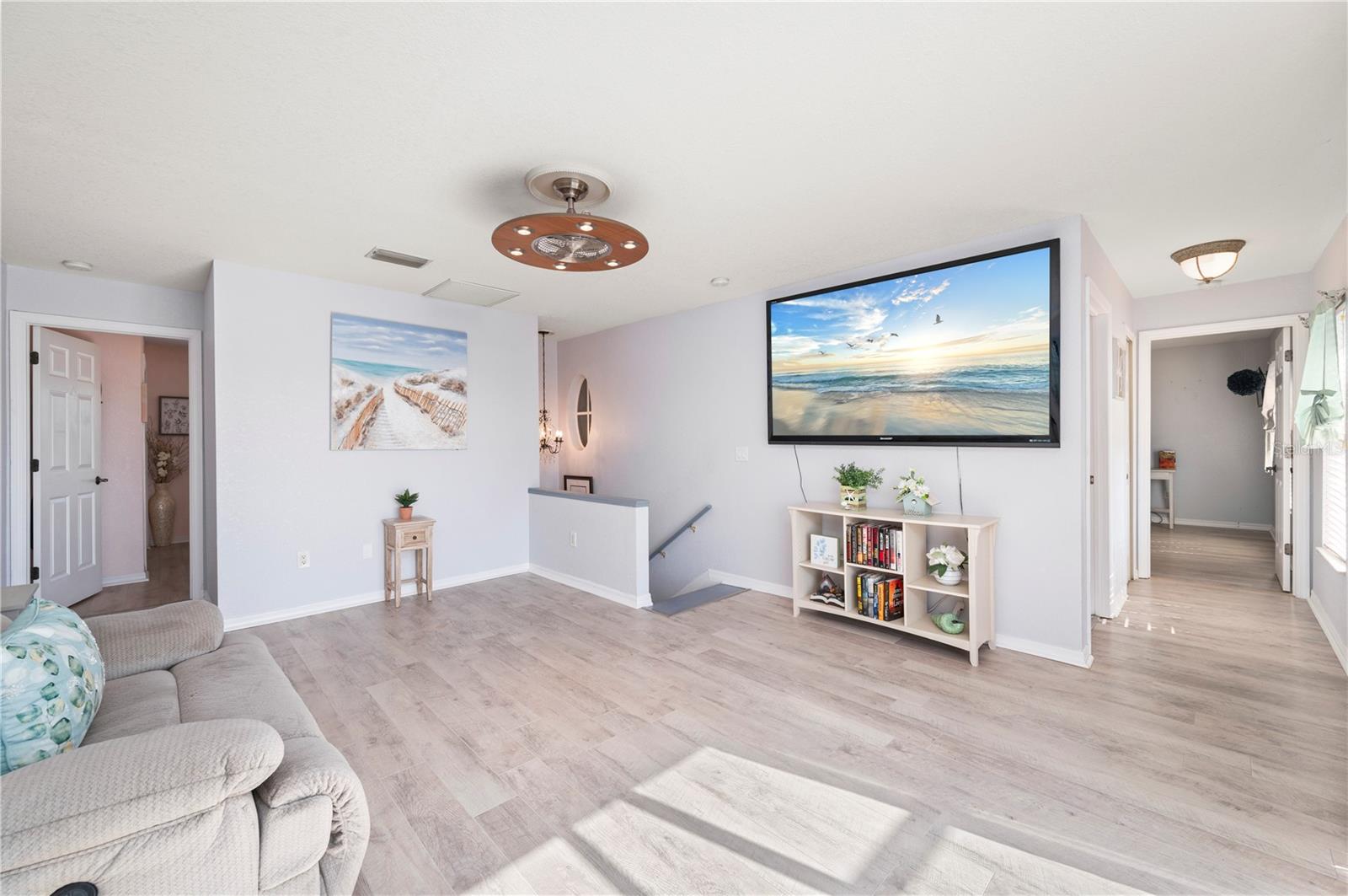 Image 42 of 71 For 1356 Tremont Terrace