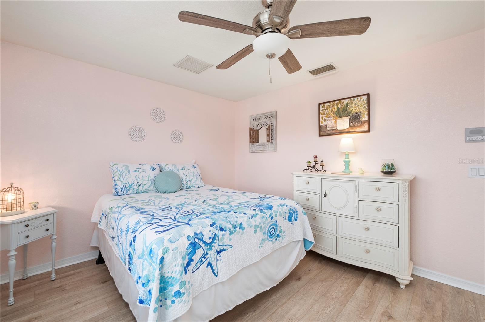 Image 45 of 71 For 1356 Tremont Terrace