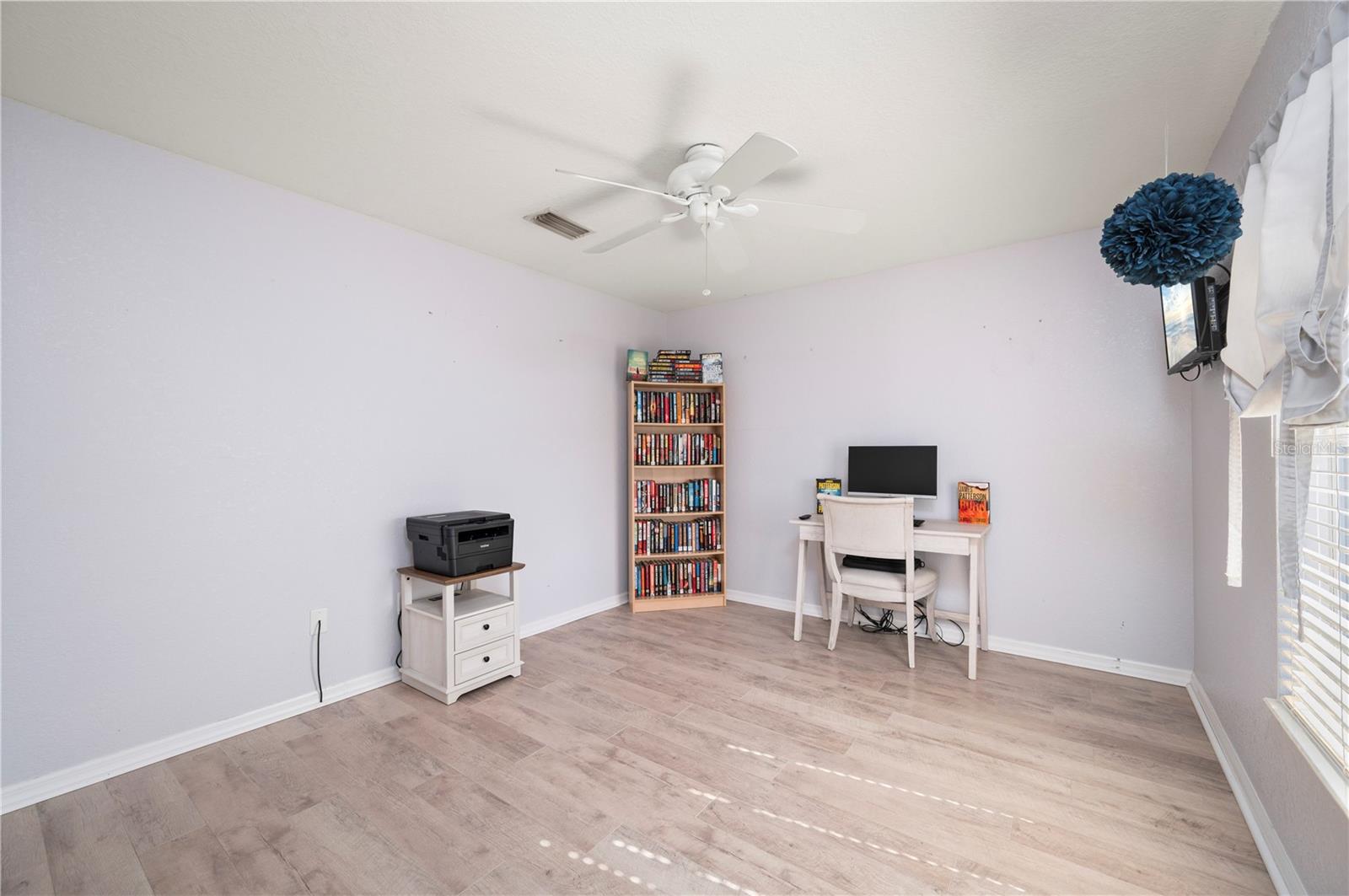 Image 47 of 71 For 1356 Tremont Terrace