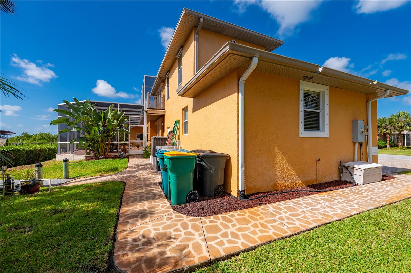 Image 59 of 71 For 1356 Tremont Terrace