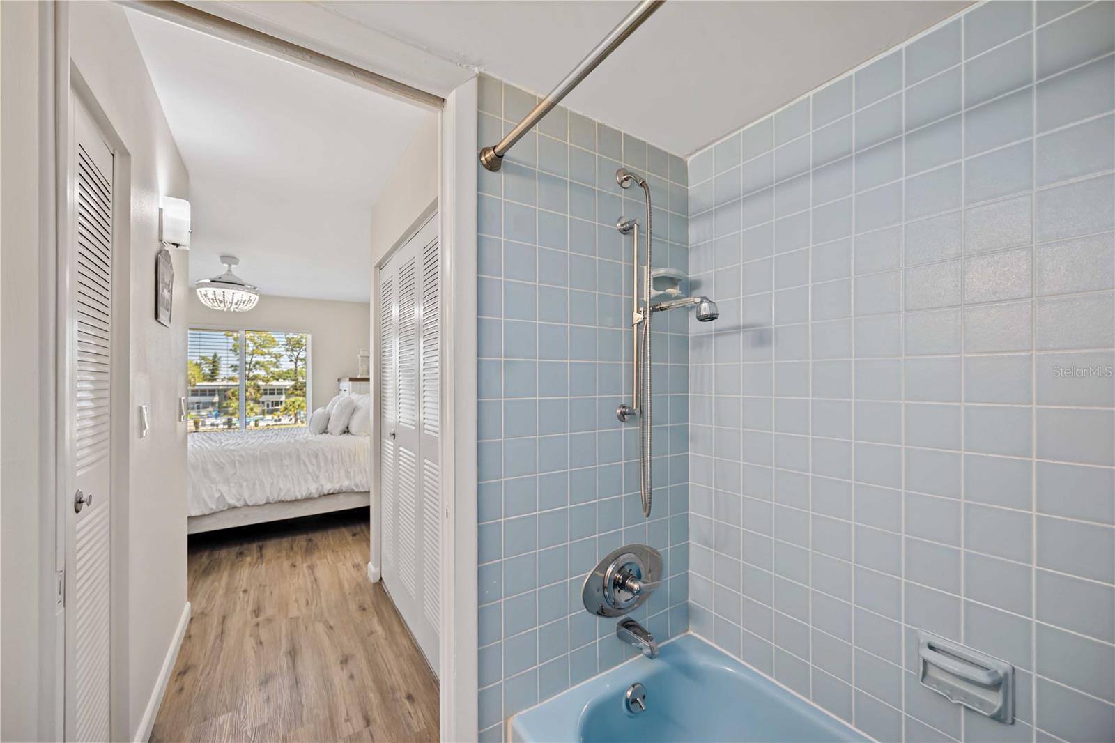 Image 33 of 59 For 2290 Aaron Street 312