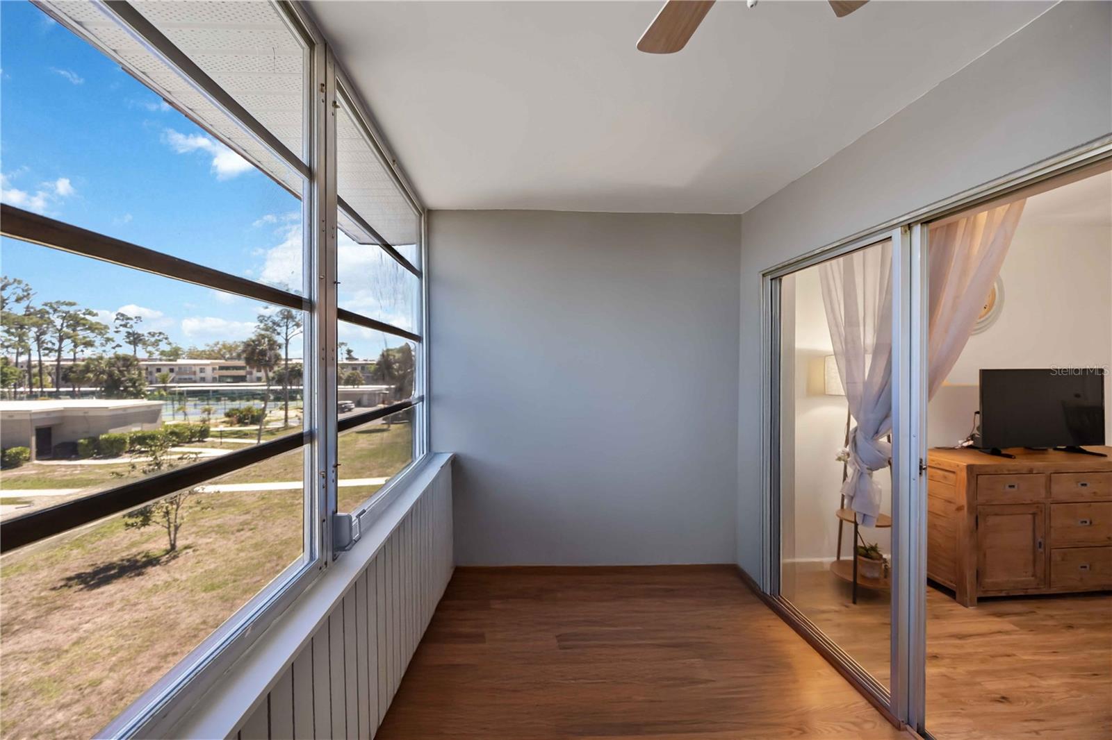 Image 36 of 59 For 2290 Aaron Street 312