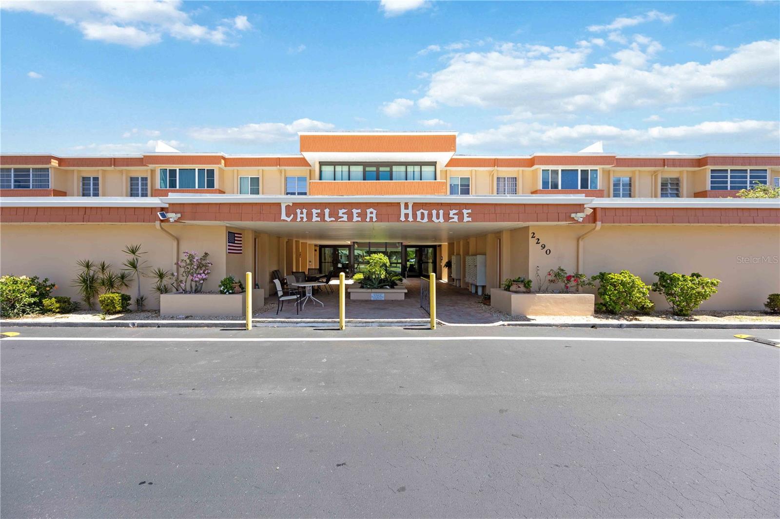 Image 44 of 59 For 2290 Aaron Street 312