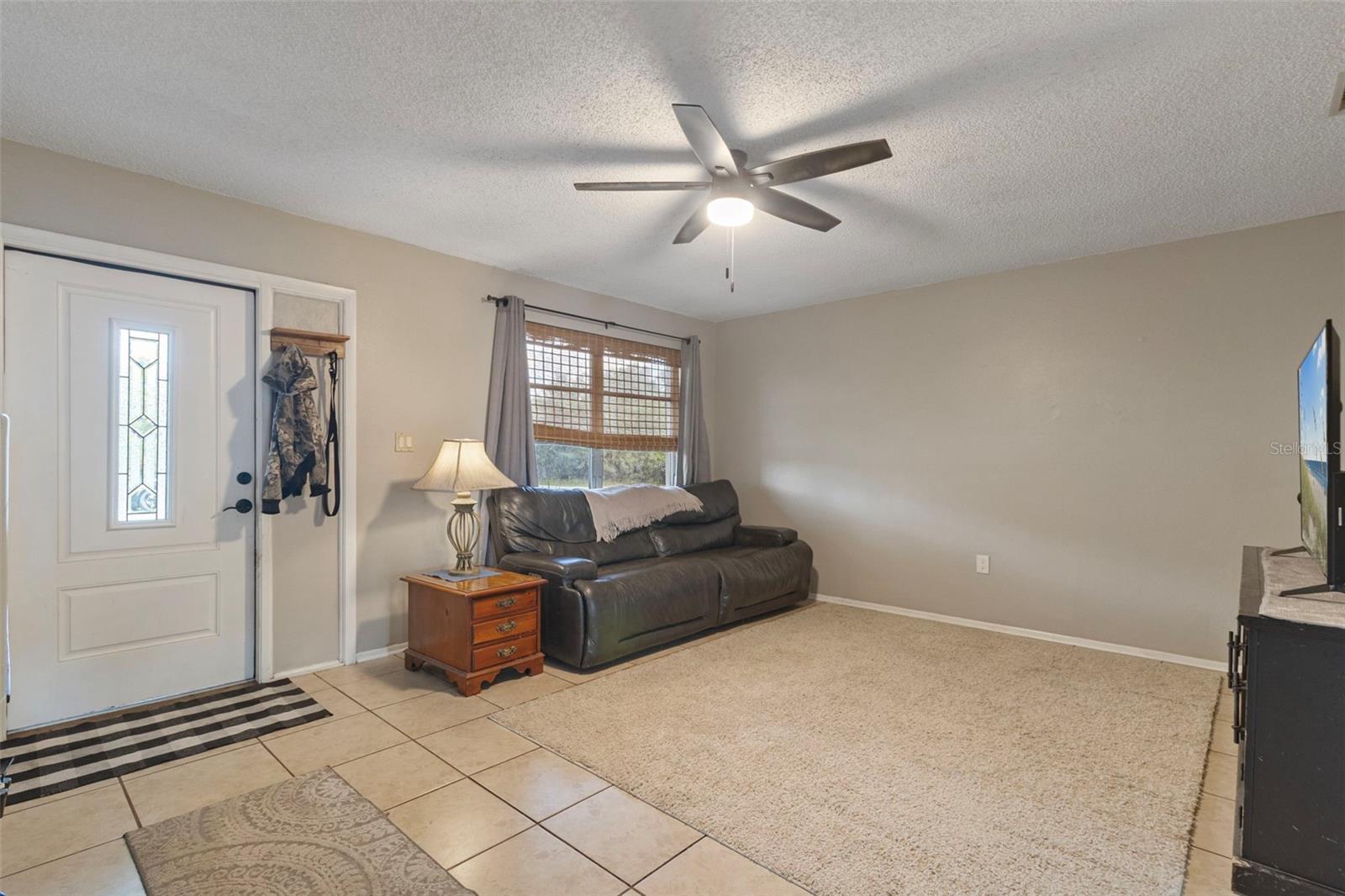 Image 5 of 34 For 3513 Great Neck Street