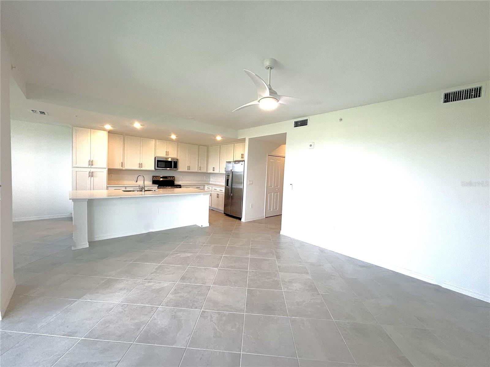 Image 7 of 44 For 17625 Opal Sand Drive 202