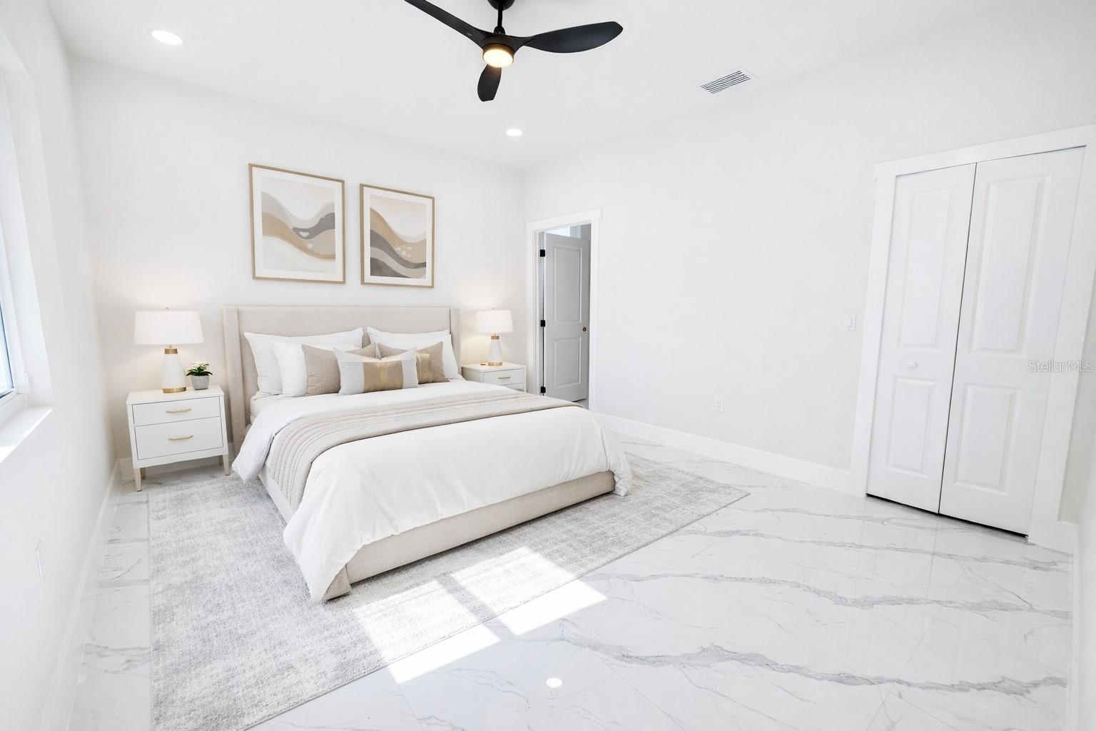 Image 14 of 32 For 2423-2421 Milton Avenue S