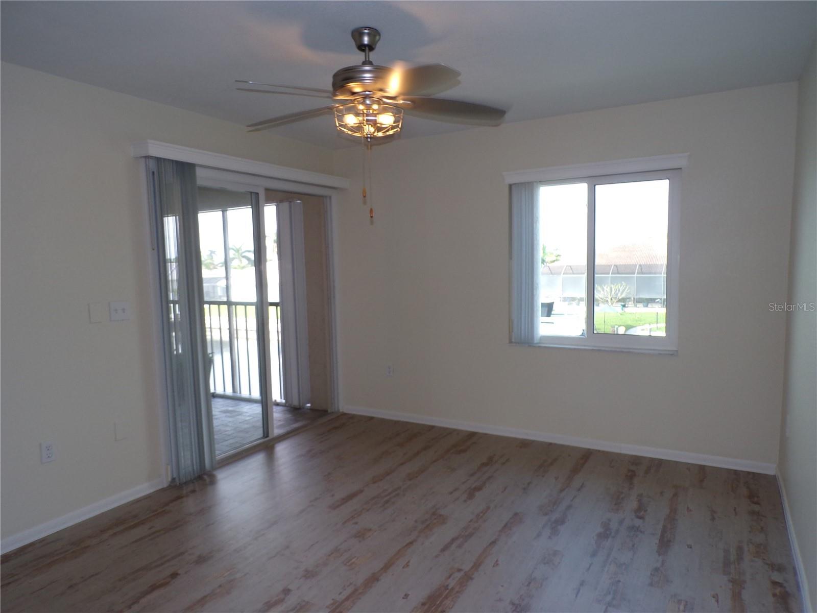 Image 10 of 43 For 1335 Mineo Dr G