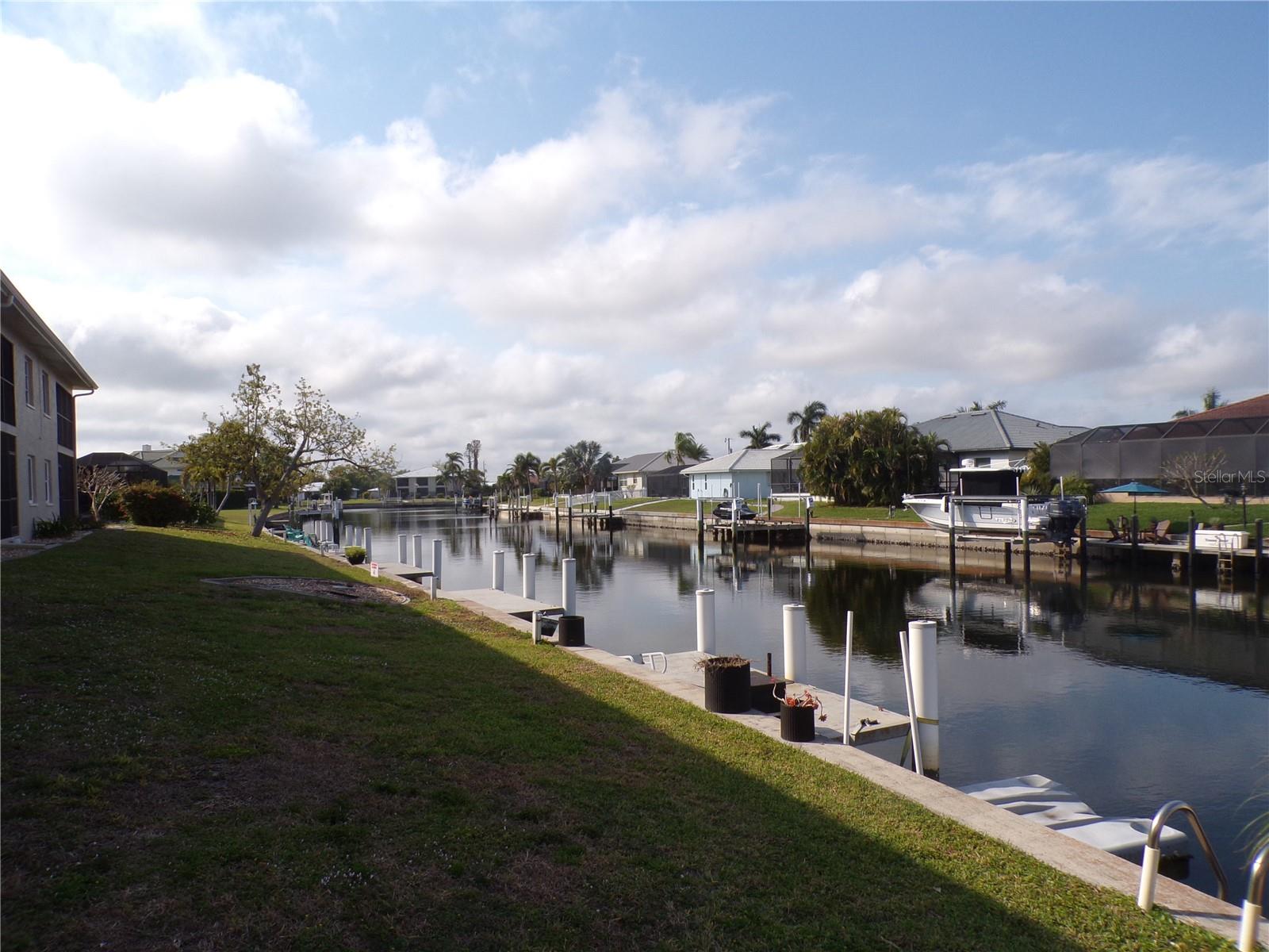 Image 13 of 43 For 1335 Mineo Dr G