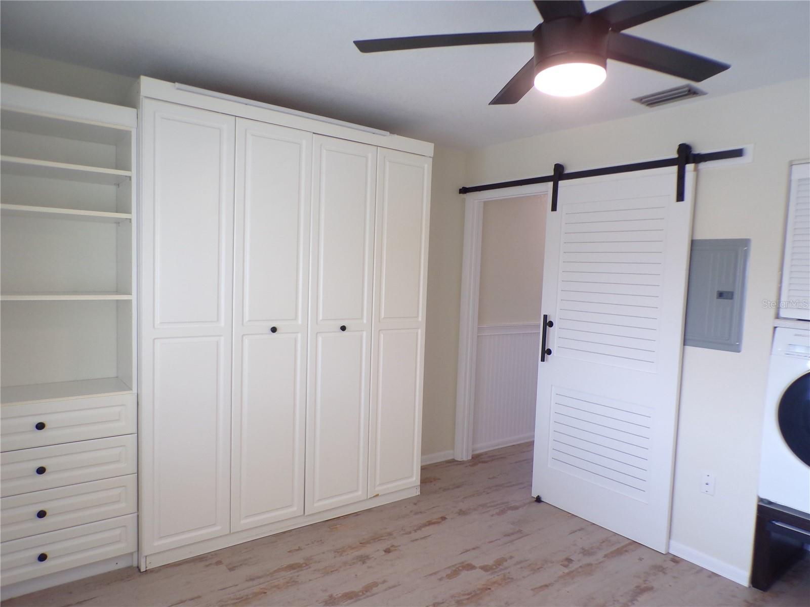 Image 17 of 43 For 1335 Mineo Dr G