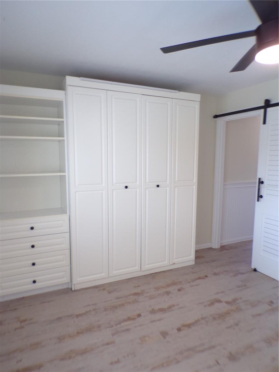 Image 18 of 43 For 1335 Mineo Dr G