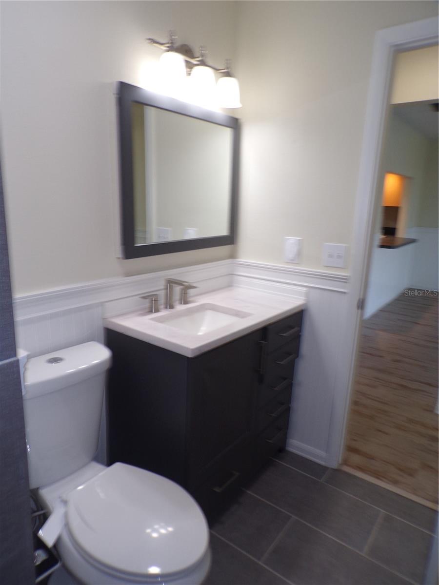 Image 21 of 43 For 1335 Mineo Dr G