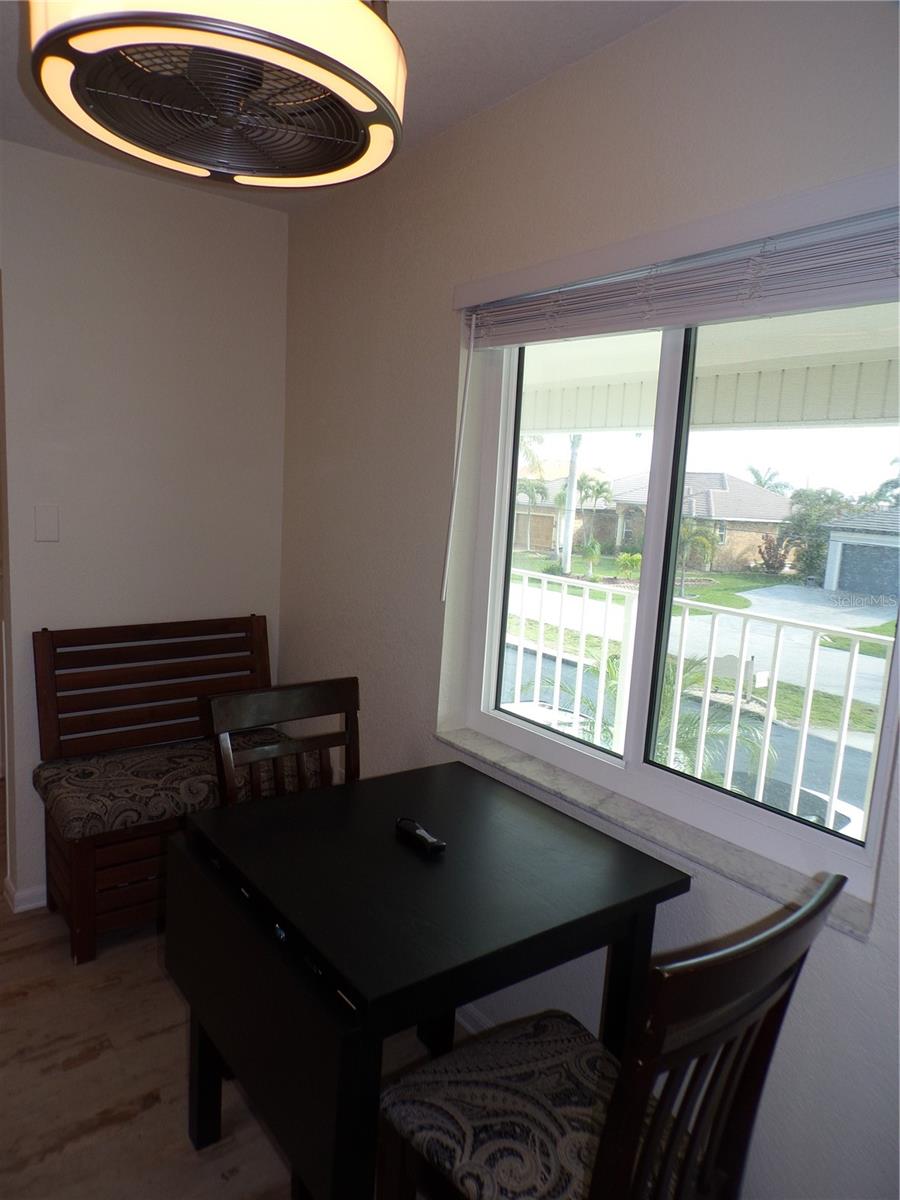 Image 25 of 43 For 1335 Mineo Dr G