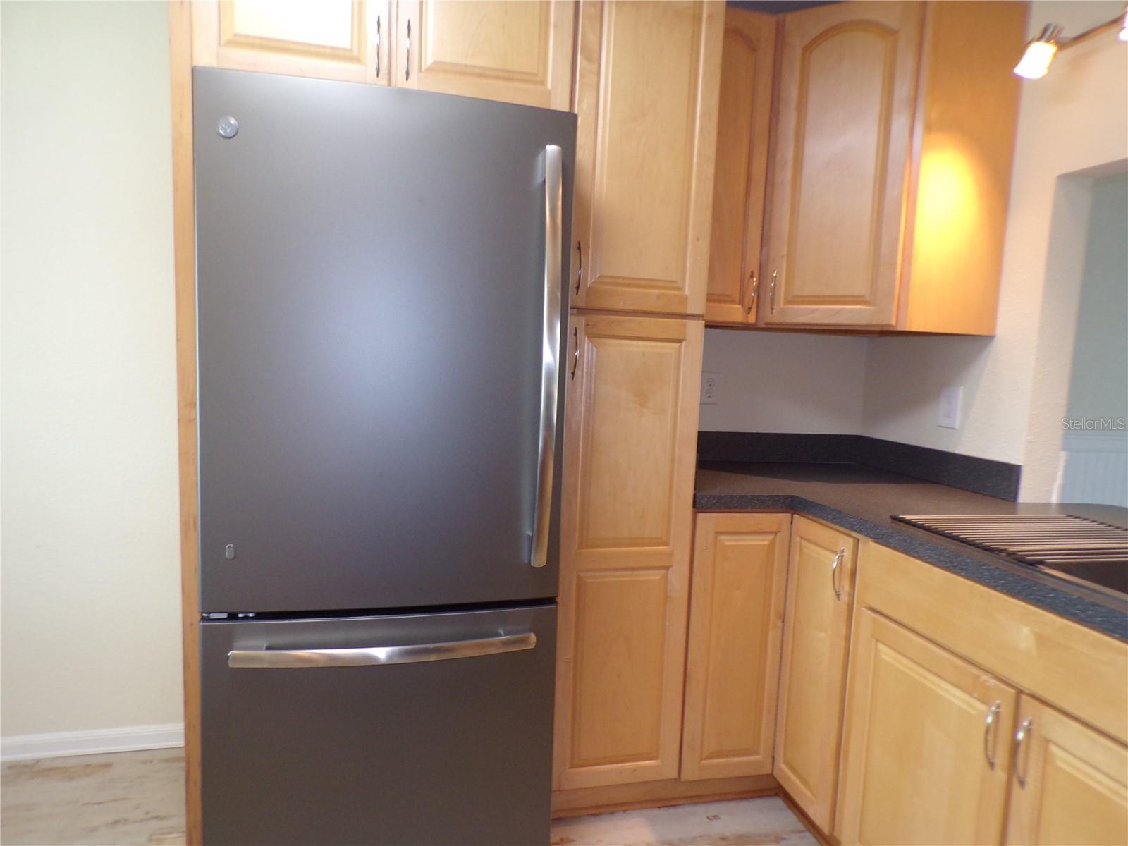 Image 32 of 43 For 1335 Mineo Dr G