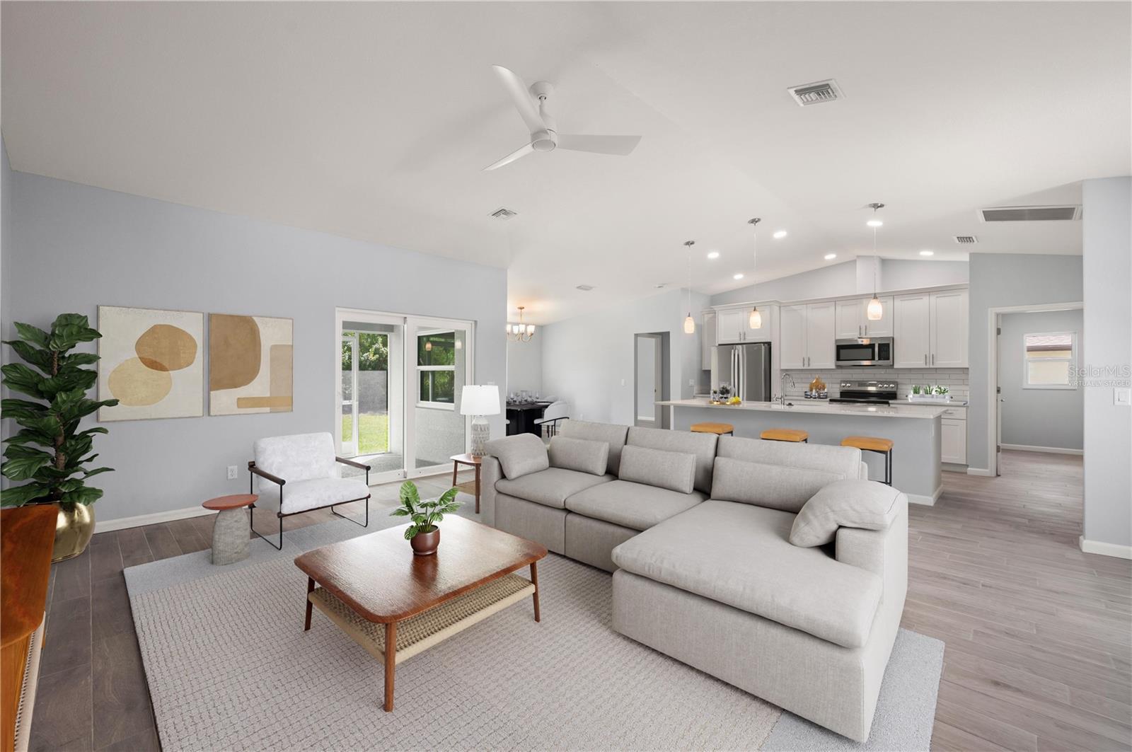 Image 7 of 33 For 2504 Jamaica Street