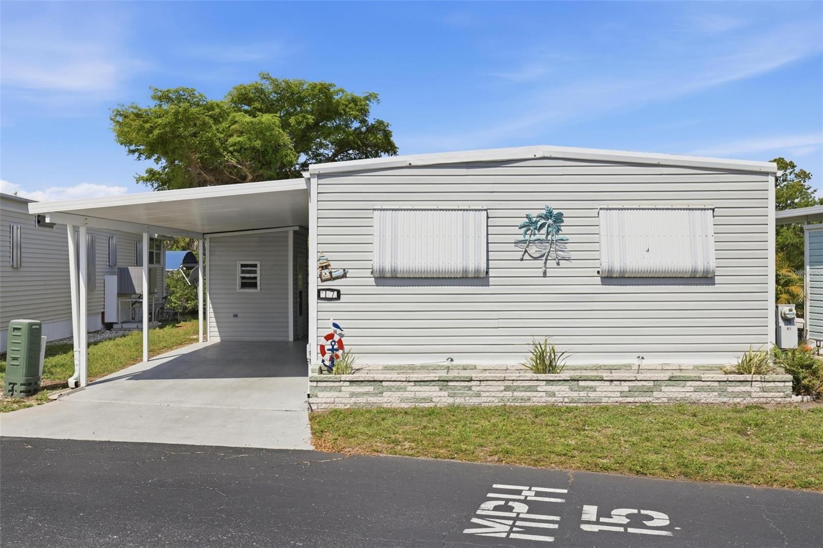 Image 15 of 46 For 10101 Burnt Store Road 17