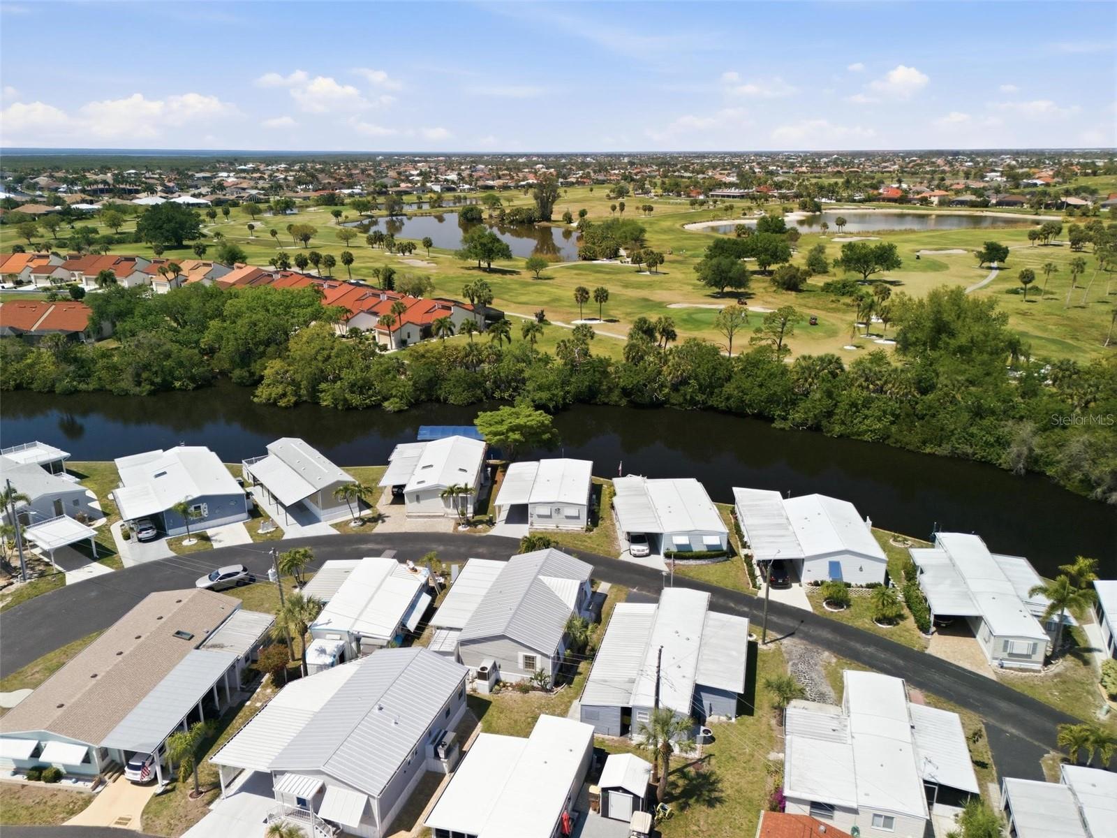 Image 2 of 46 For 10101 Burnt Store Road 17